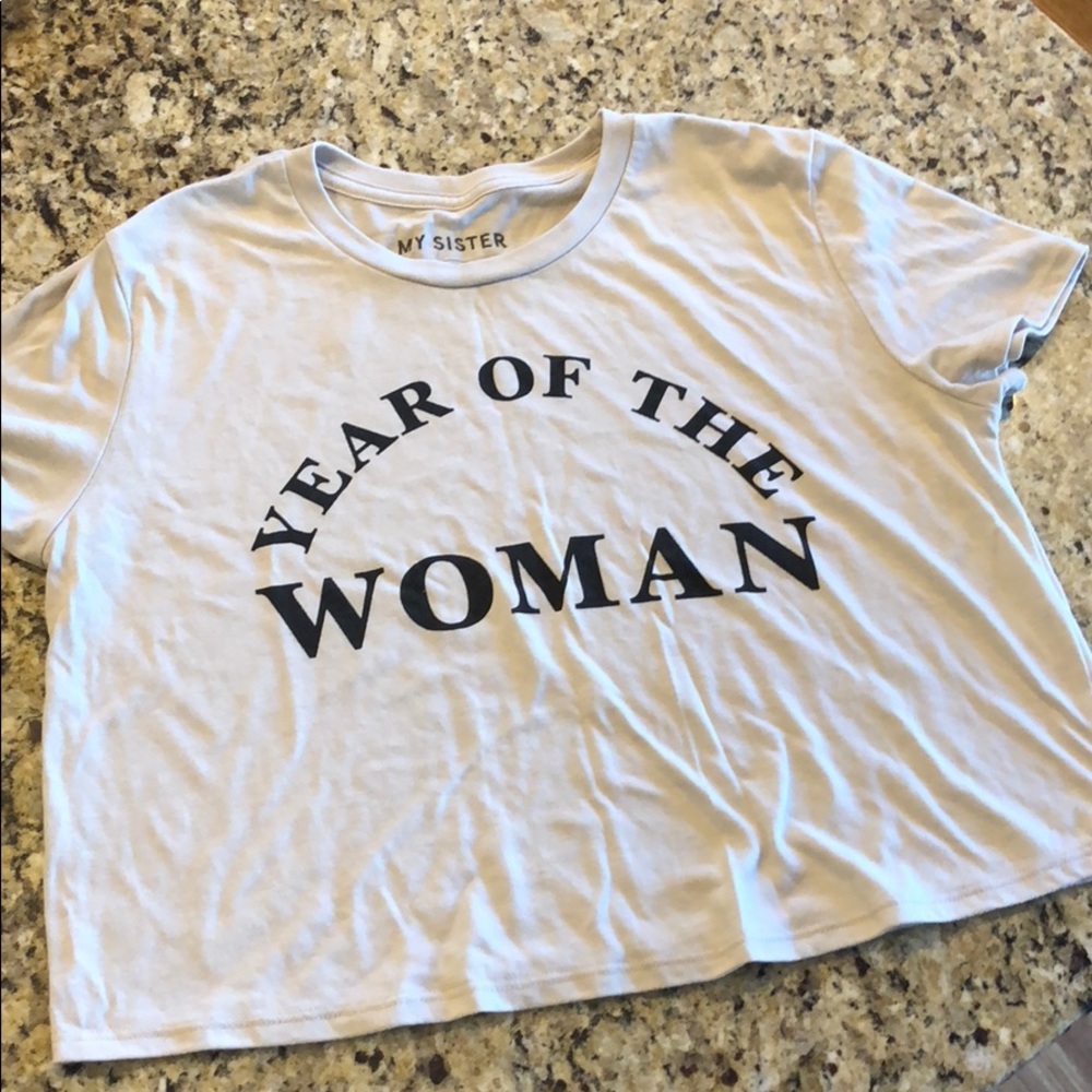 NWOT crop T-shirt